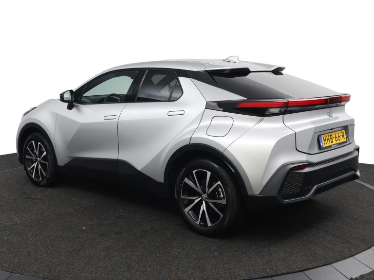 Toyota C-HR - 2.0 Plug-in Hybrid 220 Dynamic 4