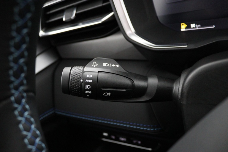 Lynk & Co 01 - 1.5 27