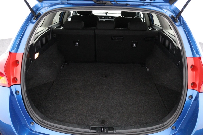 Toyota Auris Touring Sports - 1.8 Hybrid 23