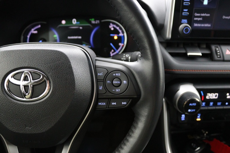 Toyota RAV4 - 2.5 Hybrid AWD 21