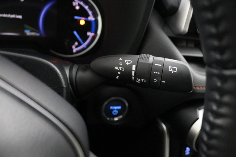 Toyota RAV4 - 2.5 Hybrid AWD 31