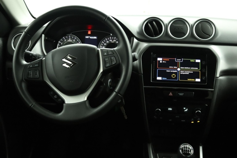 Suzuki Vitara - 1.4 Boosterjet Select Smart Hybrid 63