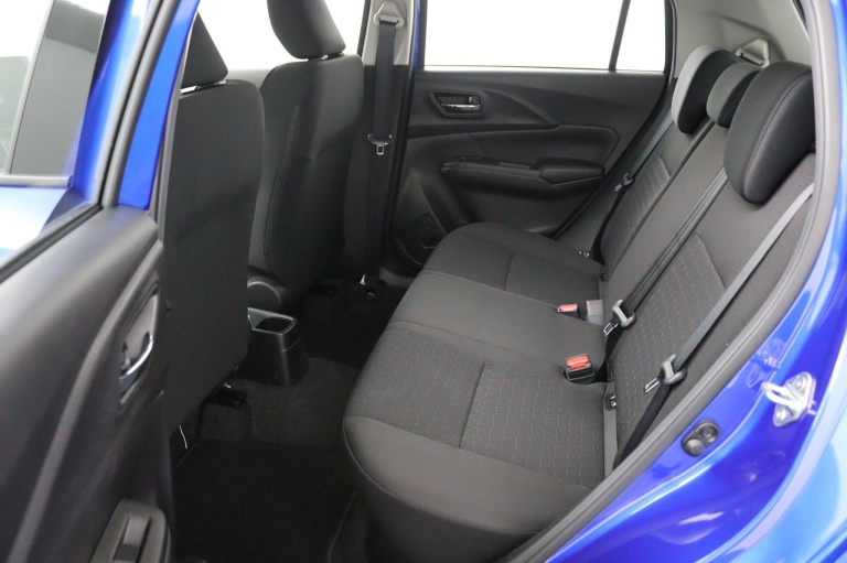 Suzuki Swift - 1.2 Comfort Smart Hybrid 12