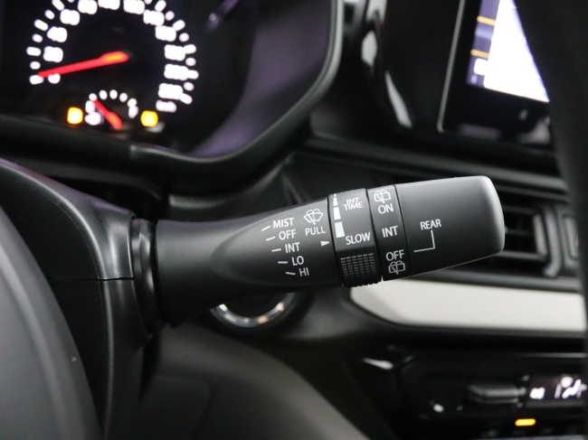 Suzuki Swift - 1.2 Comfort Smart Hybrid