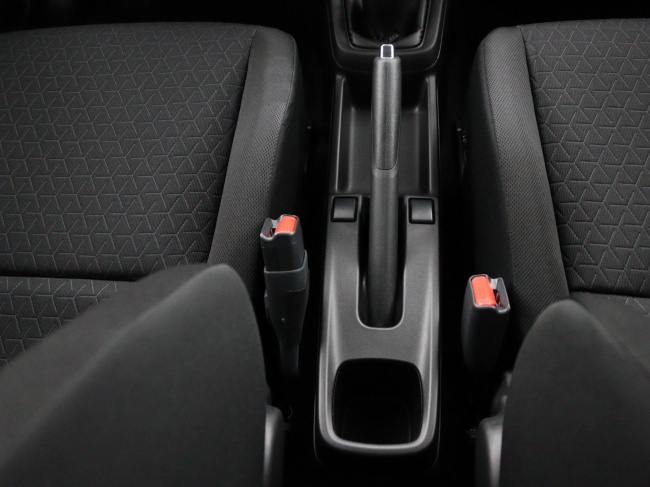 Suzuki Swift - 1.2 Comfort Smart Hybrid