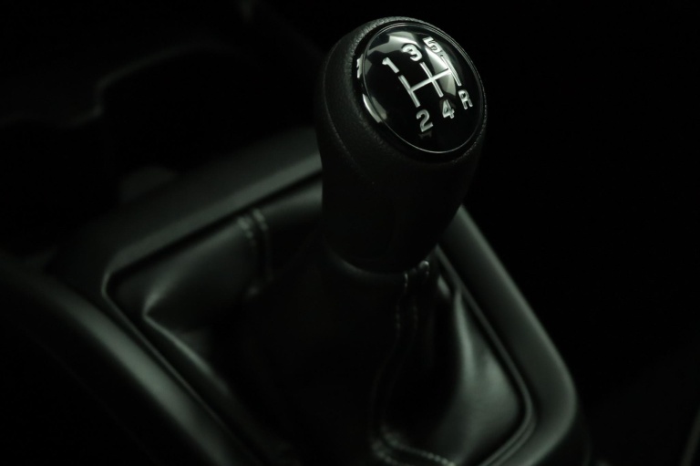 Suzuki Swift - 1.2 Select Smart Hybrid 27