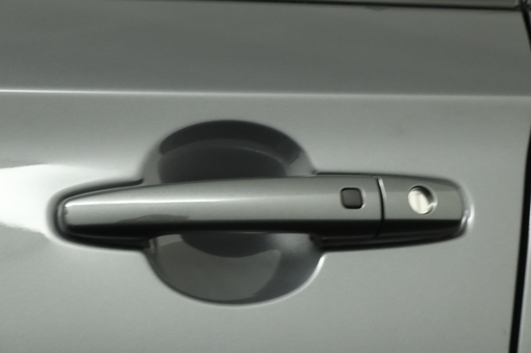 Suzuki Swift - 1.2 Select Smart Hybrid 38