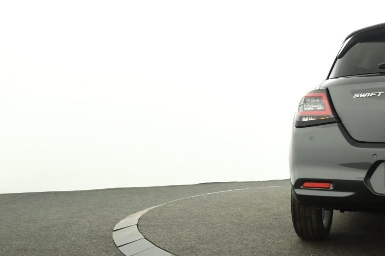 Suzuki Swift - 1.2 Select Smart Hybrid 39