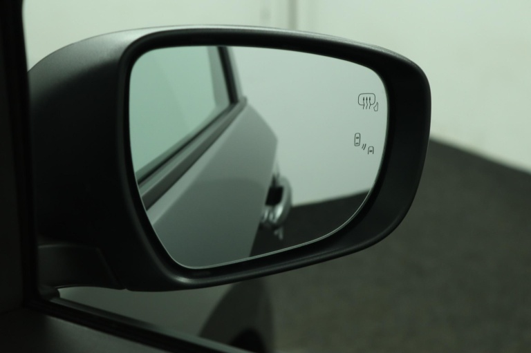 Suzuki Swift - 1.2 Select Smart Hybrid 41