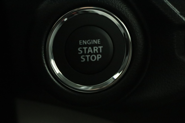 Suzuki Swift - 1.2 Select Smart Hybrid 47