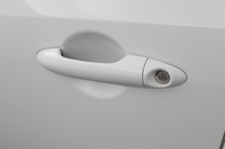 Kia Picanto - 1.0 CVVT Design Edition 36