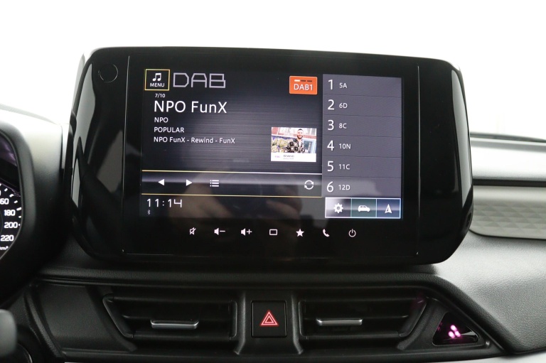 Suzuki Swift - 1.2 Style Smart Hybrid 15