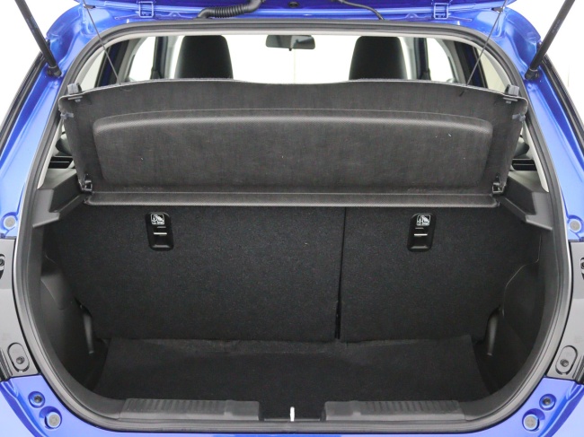 Suzuki Swift - 1.2 Style Smart Hybrid