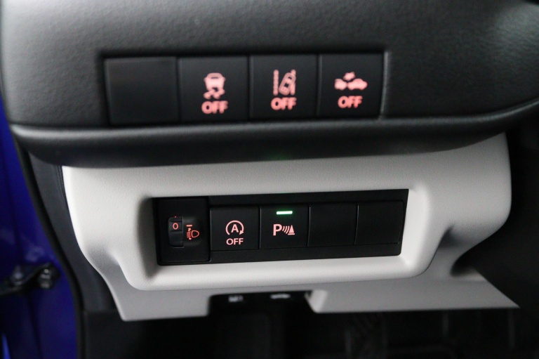 Suzuki Swift - 1.2 Style Smart Hybrid 28