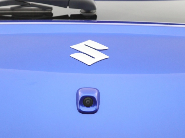 Suzuki Swift - 1.2 Style Smart Hybrid