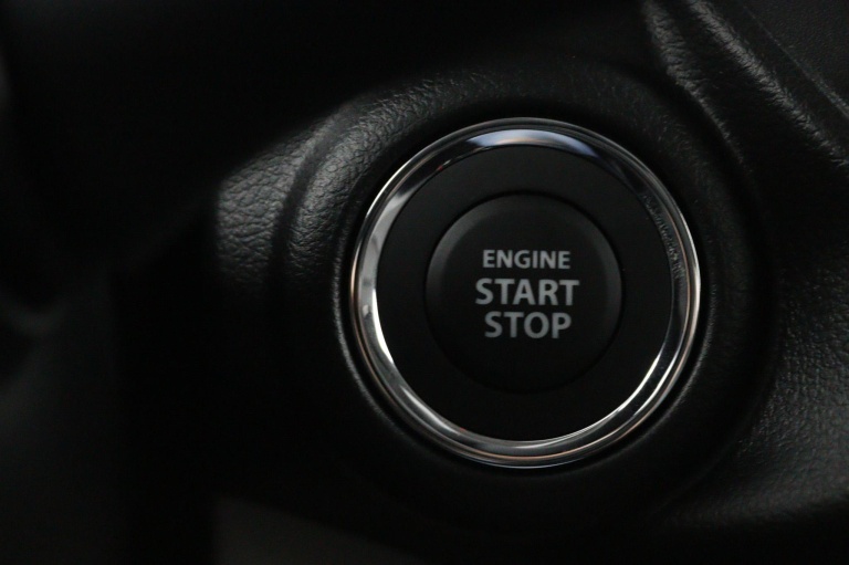 Suzuki Swift - 1.2 Style Smart Hybrid 36