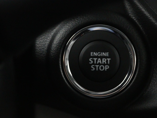 Suzuki Swift - 1.2 Style Smart Hybrid