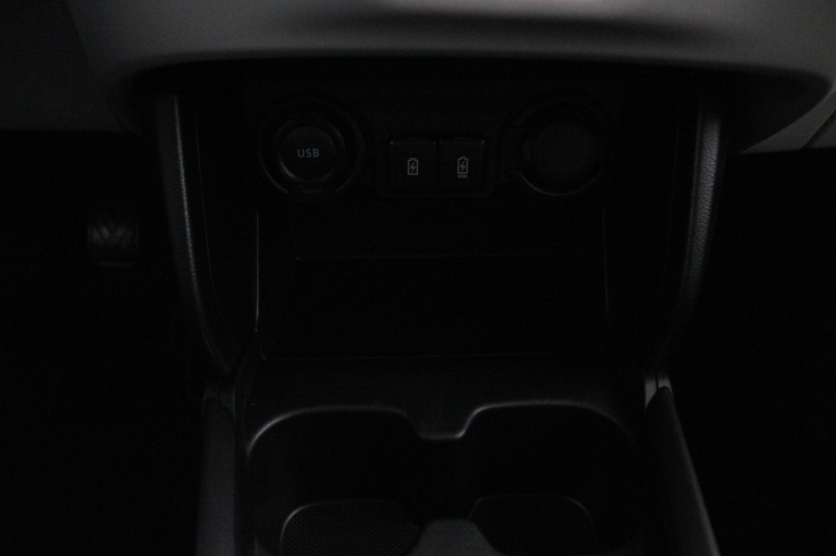 Suzuki Swift - 1.2 Style Smart Hybrid 37