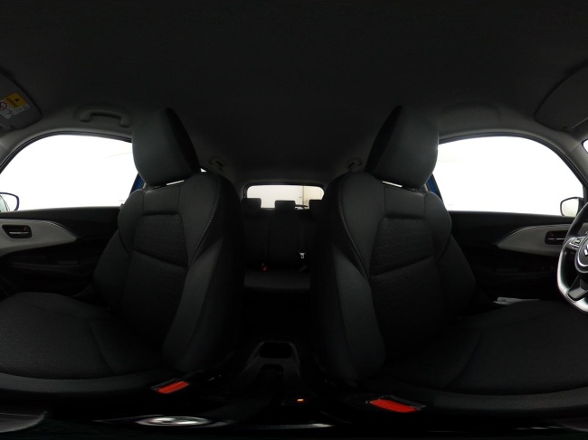 Suzuki Swift - 1.2 Style Smart Hybrid