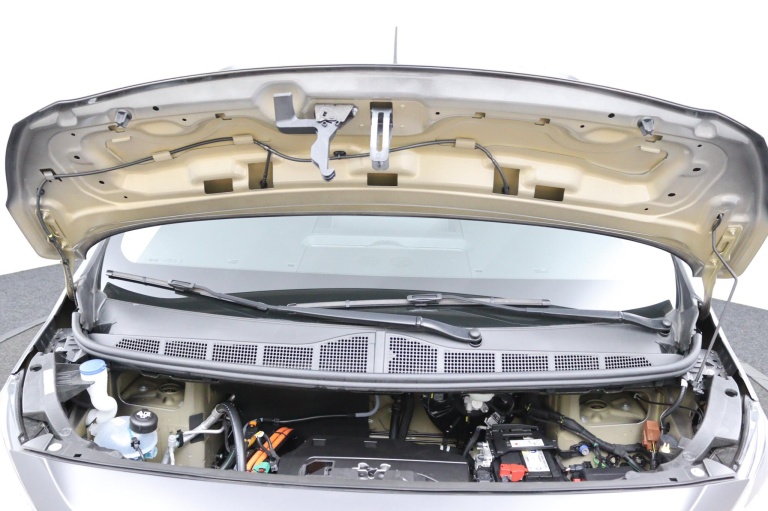 Toyota PROACE Electric Long Worker 75kWh - Standaard laadvermogen Electric Navigator met Bank 33