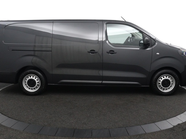 Toyota PROACE Electric Long Worker 75kWh - Standaard laadvermogen Electric Navigator met Bank