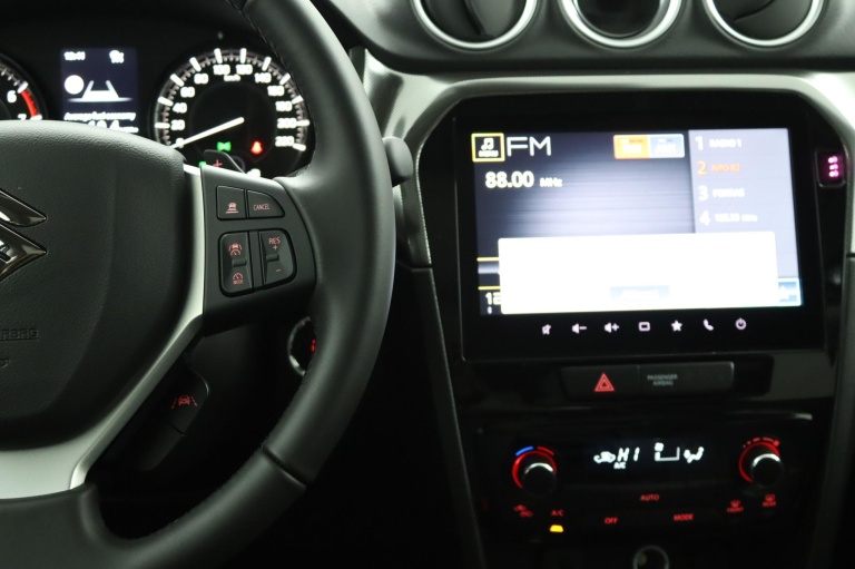 Suzuki Vitara - 1.4 Boosterjet Smart Hybrid Style 19