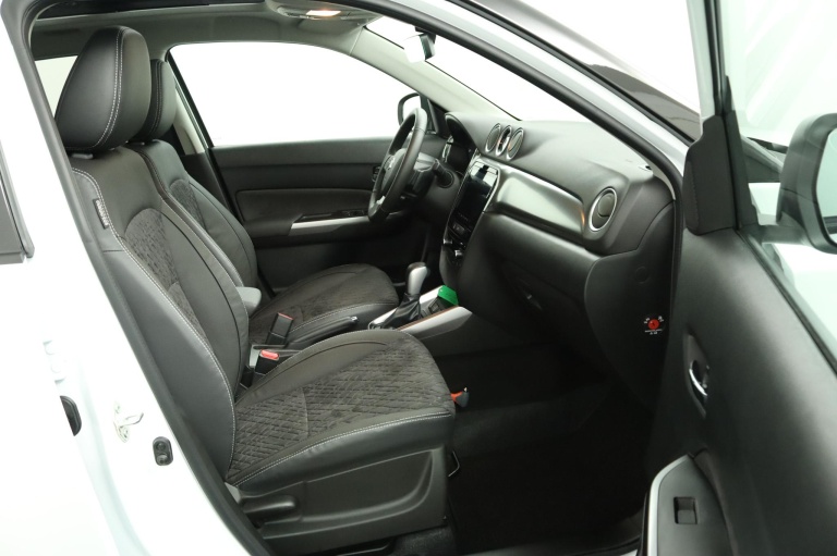 Suzuki Vitara - 1.4 Boosterjet Smart Hybrid Style 21