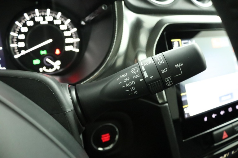 Suzuki Vitara - 1.4 Boosterjet Smart Hybrid Style 31