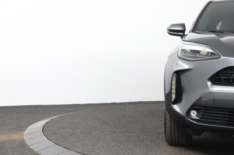 Toyota Yaris Cross - 1.5 Hybrid Dynamic 35