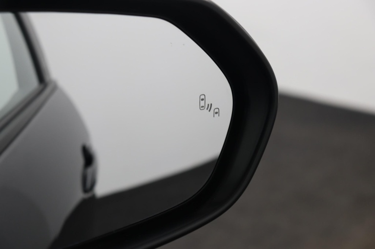 Toyota Yaris Cross - 1.5 Hybrid Dynamic 42