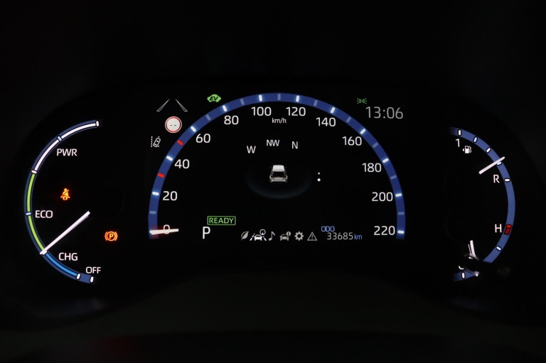 Toyota Yaris Cross - 1.5 Hybrid Dynamic 45