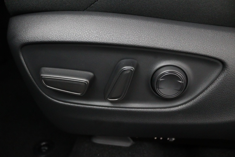 Toyota RAV4 - 2.5 Plug-in Hybrid AWD Dynamic 10