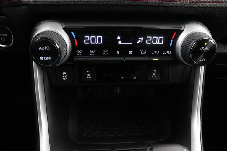 Toyota RAV4 - 2.5 Plug-in Hybrid AWD Dynamic 17