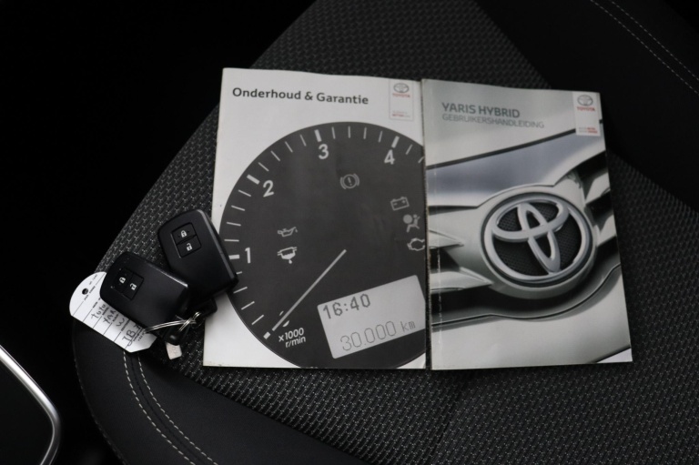 Toyota Yaris - 1.5 Hybrid Trend 11