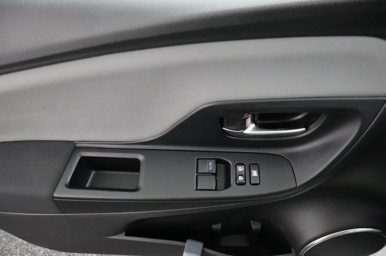 Toyota Yaris - 1.5 Hybrid Trend 29