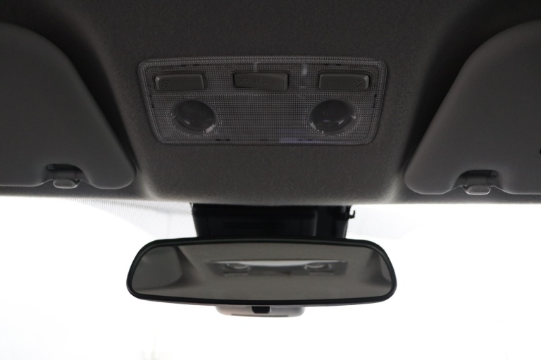 Toyota Yaris - 1.5 Hybrid Trend 34