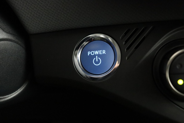 Toyota Yaris - 1.5 Hybrid Trend 47