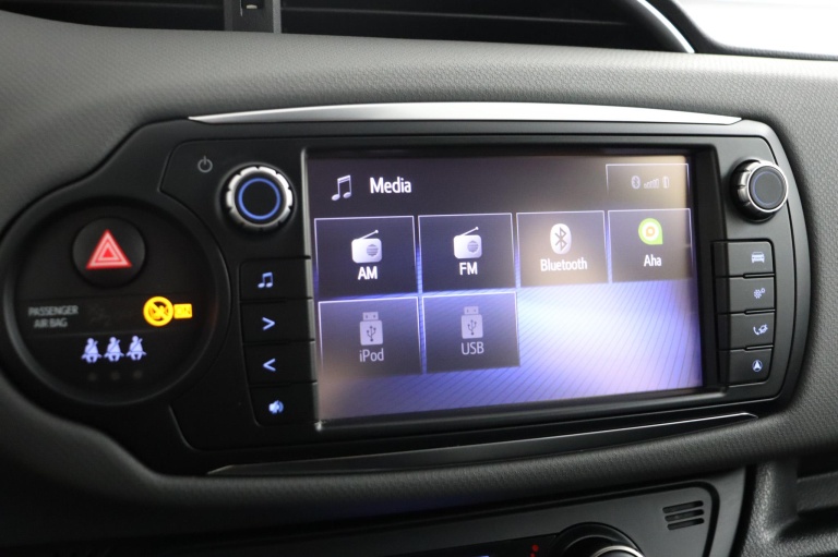 Toyota Yaris - 1.5 Hybrid Trend 48