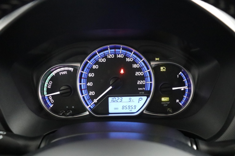 Toyota Yaris - 1.5 Hybrid Trend 6
