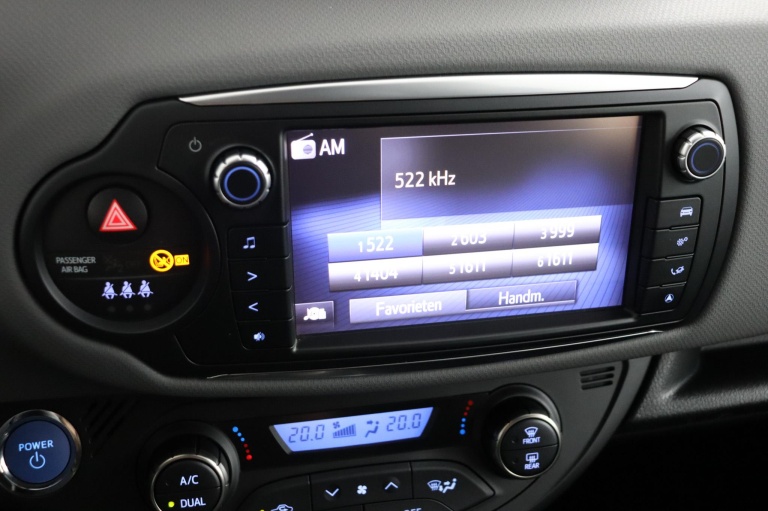 Toyota Yaris - 1.5 Hybrid Trend 8