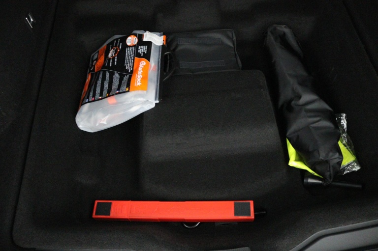 Lynk & Co 01 - 1.5 31