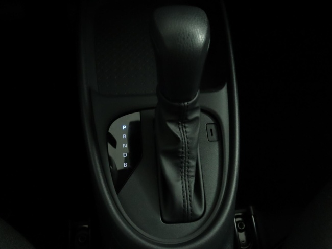 Toyota Aygo X - Hybrid 115 play