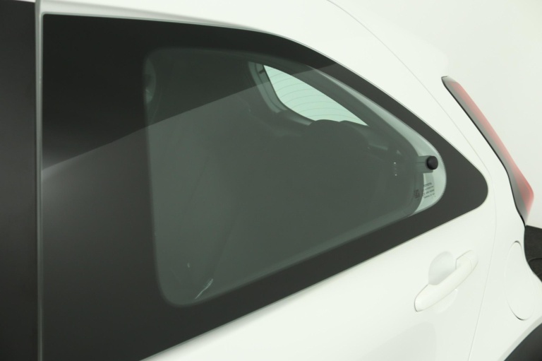 Toyota Aygo X - Hybrid 115 play 39