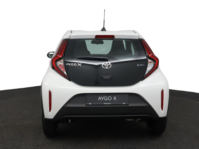 Toyota Aygo X - Hybrid 115 play 58