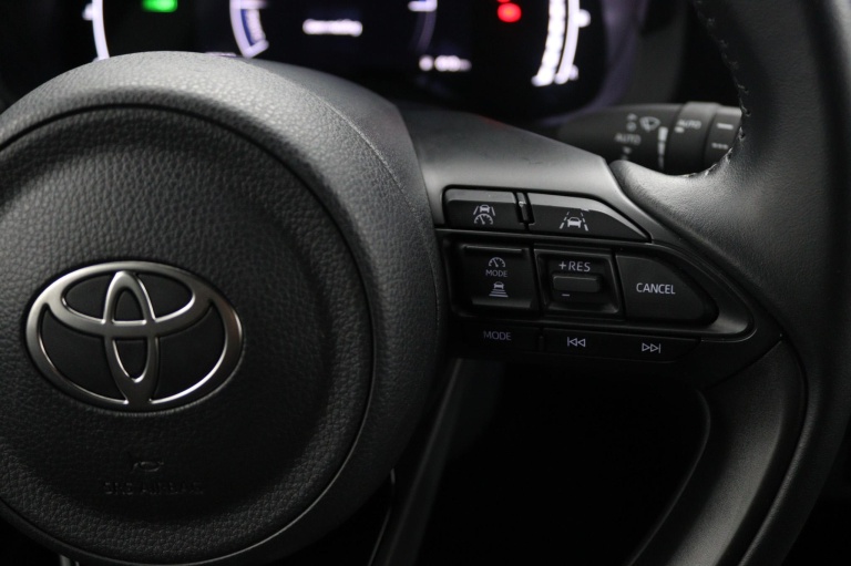 Toyota Yaris Cross - 1.5 Hybrid 115 First Edition 21