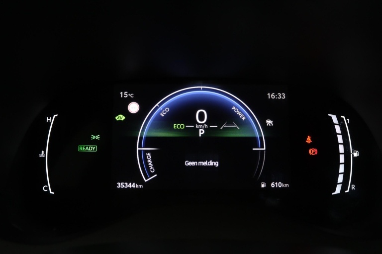 Toyota Yaris Cross - 1.5 Hybrid 115 First Edition 6