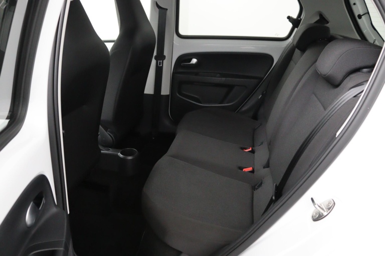 Volkswagen Up! - 1.0 R-Line 17