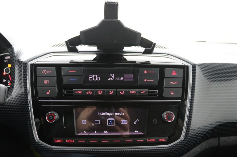 Volkswagen Up! - 1.0 R-Line 36