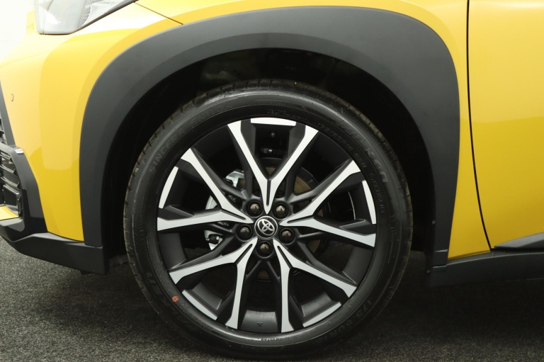 Toyota Aygo X - Hybrid 115 GR Sport 38