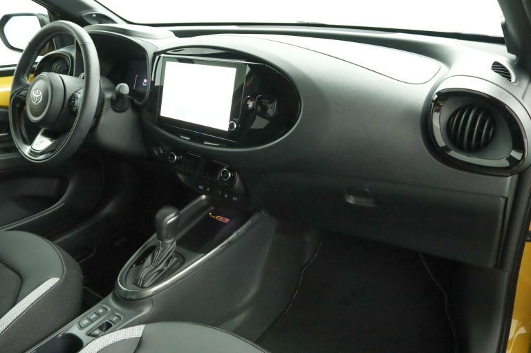 Toyota Aygo X - Hybrid 115 GR Sport 44